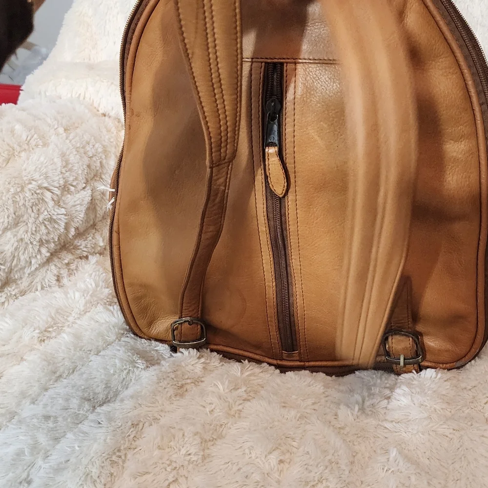 Sold - Picture 6 of 7